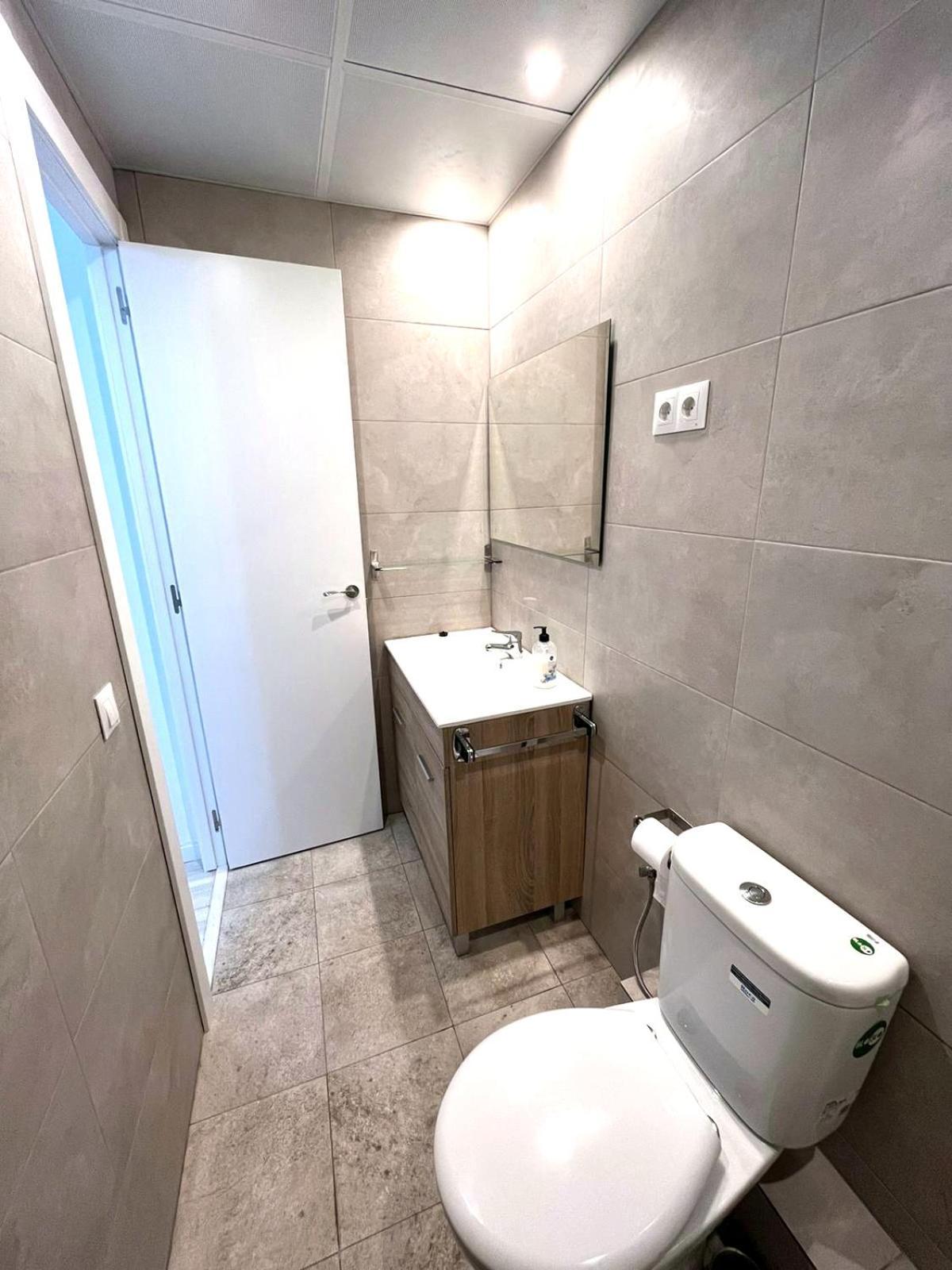 1 Cerca Sants-estacion Apartament *